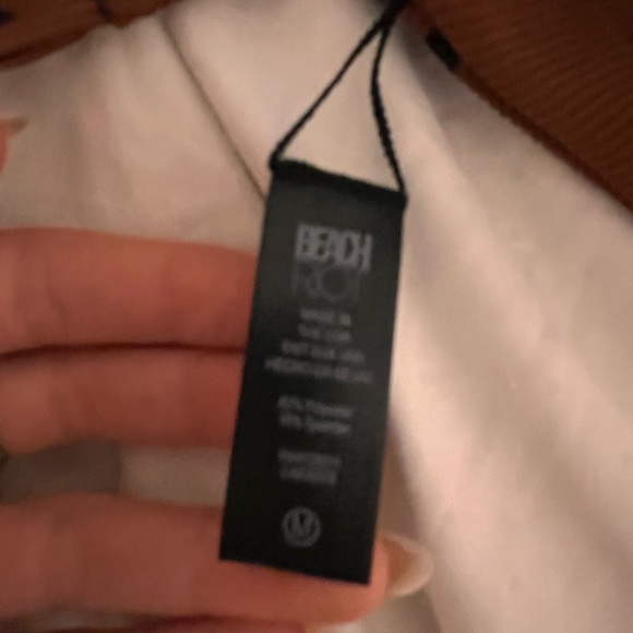 NWOT BEACH RIOT Twist Sports Bra - Picture 2 of 4